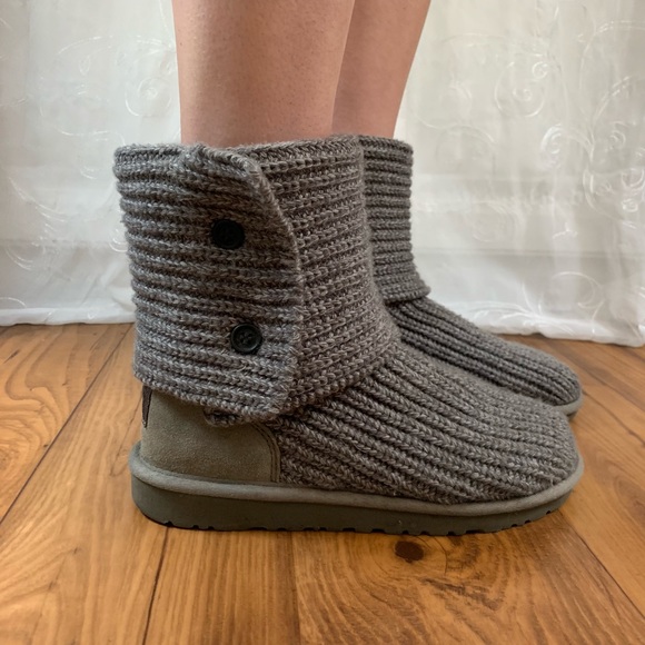 grey crochet uggs